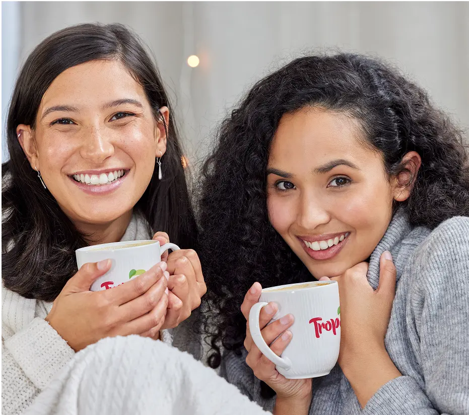 Women enjoying tropace